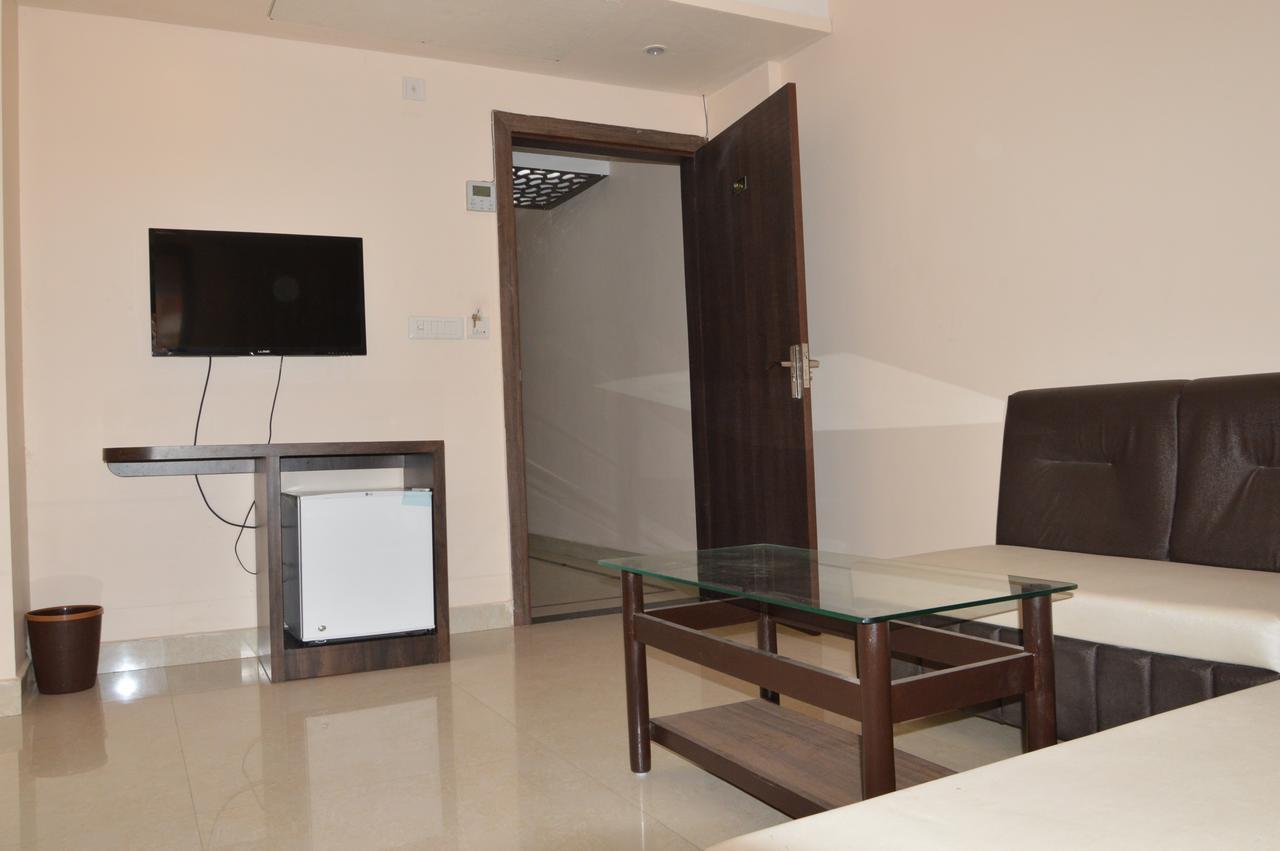 Hotel Ab Palace Jamshedpur Extérieur photo